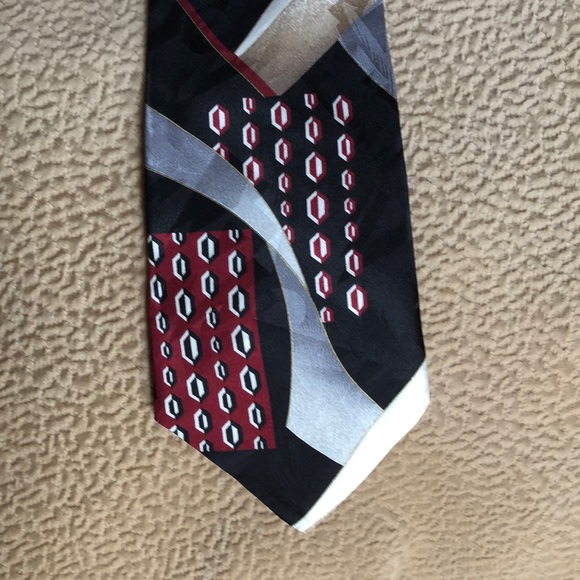 Conti di Milano tie NWT Italian silk geometric - Picture 2 of 4